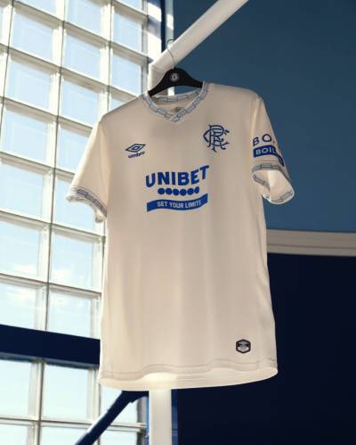 rangers_26_27_umbro_away_kit_a.jpg