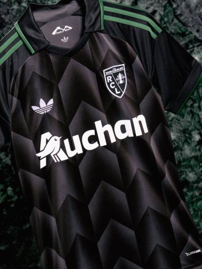 racing_lens_26_27_adidas_away_kit_b.jpg