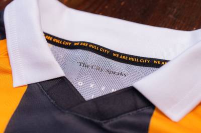 hull_city_26_27_oxen_home_kit_f04.jpg