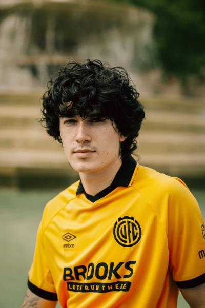 cambridge_united_26_27_umbro_home_kit_b.jpg