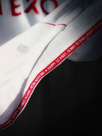 aberdeen_26_27_macron_away_kit_c.jpg