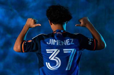 fc_cincinnati_2023_2024_adidas_home_kit_b2.jpeg