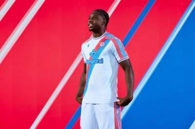 crystal_palace_26_27_macron_home_kit_8.jpg