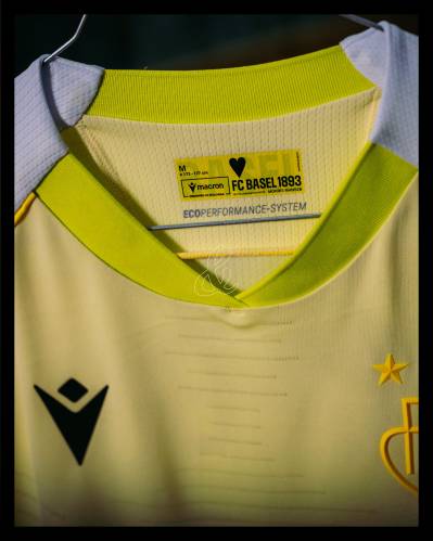 fc_basel_26_27_macron_away_kit_d2.jpeg