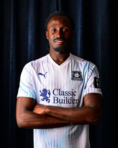 plymouth_argyle_26_27_puma_away_kit_c.jpeg