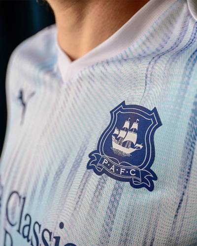 plymouth_argyle_26_27_puma_away_kit_d.jpeg