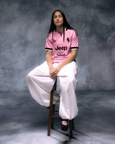 juventus_26_27_ adidas_away_kit_b.jpeg