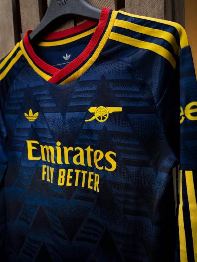 arsenal_26_27_adidas_away_kit_4.jpg