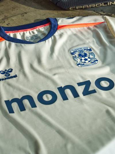 coventry_city_26_27_hummel_away_kit_d.jpg