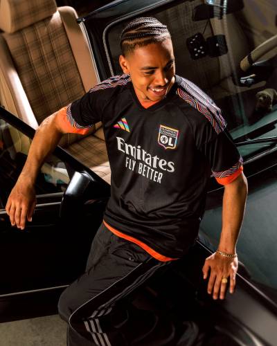 olympique_lyon_26_27_adidas_third_kit_a.jpeg