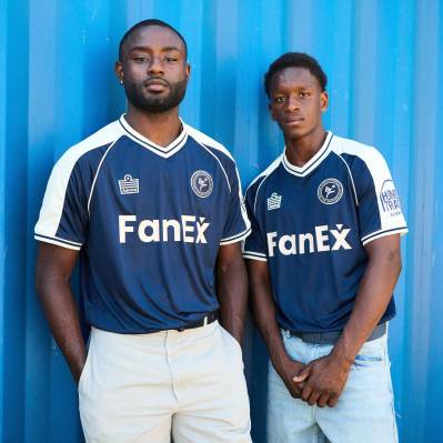 burton_albion_26_27_admiral_away_kit_f.jpg