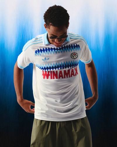 strasbourg_26_27_adidas_away_kit_d.jpeg