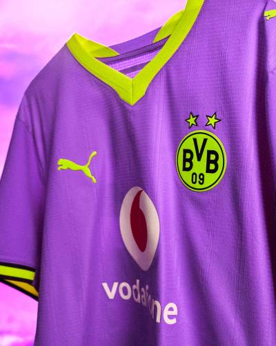 borussia_dortmund_26_27_puma_third_kit_3.jpeg