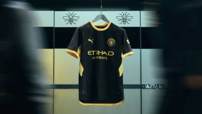manchester_city_26_27_away_puma_kit_g.jpg