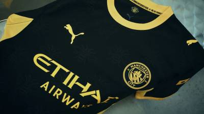 manchester_city_26_27_away_puma_kit_h.jpg