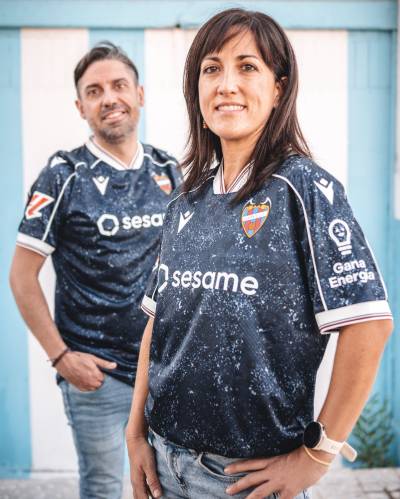 levante_26_27_macron_fourth_kit_c.jpeg