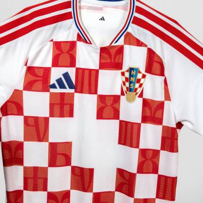 croatia_26_27_adidas_home_kit_3.jpeg