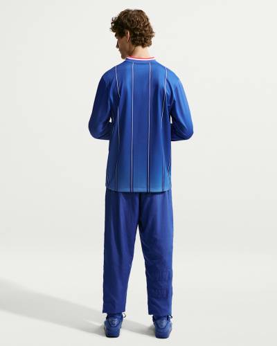 chelsea_2026_nike_energy_third_kit_a6.jpeg