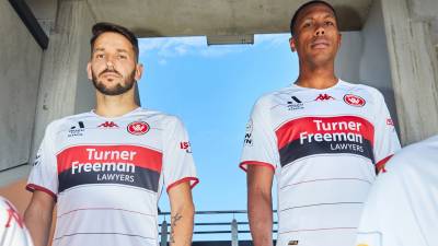 western_sydney_wanderers_2022_2023_away_kit_c.jpg