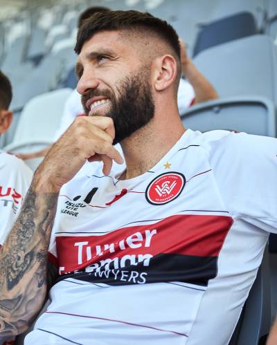 western_sydney_wanderers_2022_2023_away_kit_d.jpeg