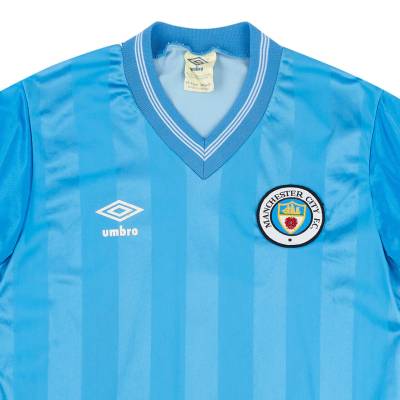 manchester_city_1983_85_umbro_home_shirt_2.jpg