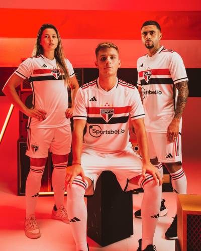 sao_paulo_2023_adidas_home_kit_2.jpeg