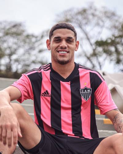 atletico_mineiro_2022_pink_october_shirt_b.jpeg