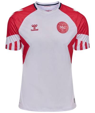 denmark_2023_hummel_away_shirt_3.jpg