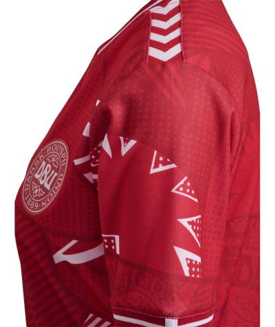 denmark_2023_hummel_womens_home_shirt_g.jpg