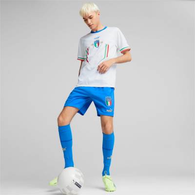 italy_2022_puma_away_kit_3.jpeg