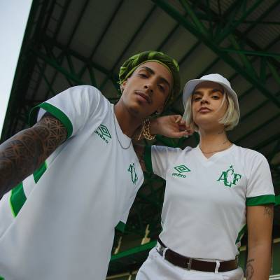 chapecoense_2023_umbro_away_kit_a.jpeg