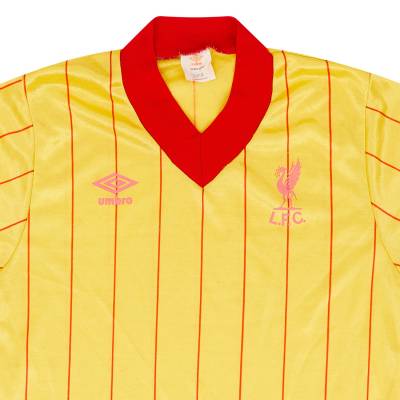 liverpool_1981_84__away_shirt_2.jpg