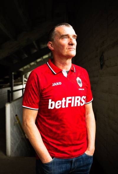 royal_antwerp_2023_jako_wembley_shirt_7.jpg