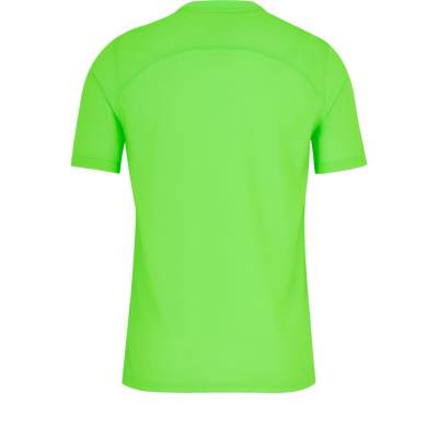 wolfsburg_2023_24_nike_home_kit_f.jpg