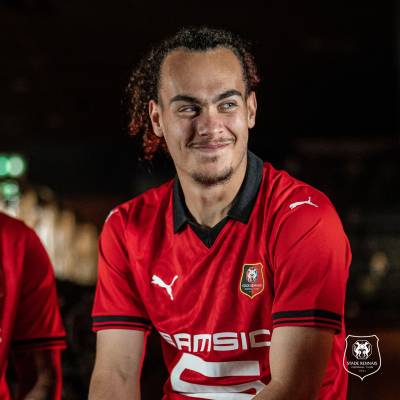 stade_rennais_2023_24_puma_home_kit_2.jpeg