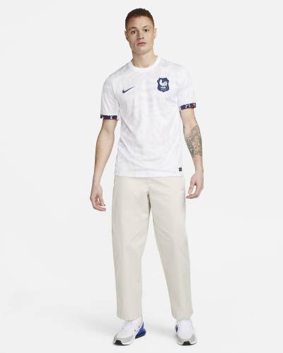 france_2023_nike_womens_away_shirt_9.jpeg