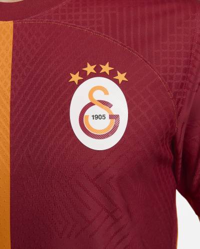 galatasaray_2023_24_nike_home_kit_4.jpeg