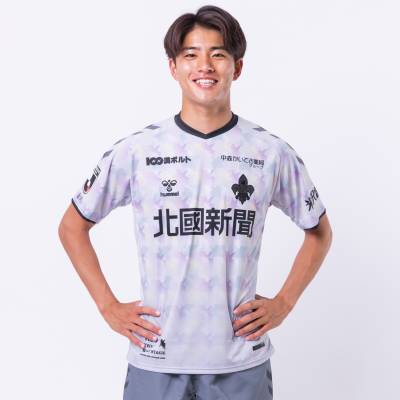 zweigen_kanazawa_2023_hummel_third_kit_d.jpeg