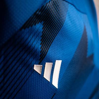 cf_montreal_2023_adidas_home_kit_e.jpeg