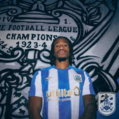 huddersfield_town_2023_24_umbro_home_kit_a.jpeg