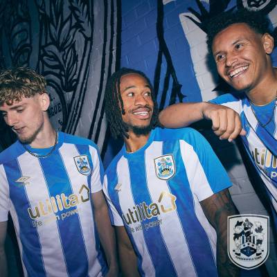 huddersfield_town_2023_24_umbro_home_kit_d.jpeg