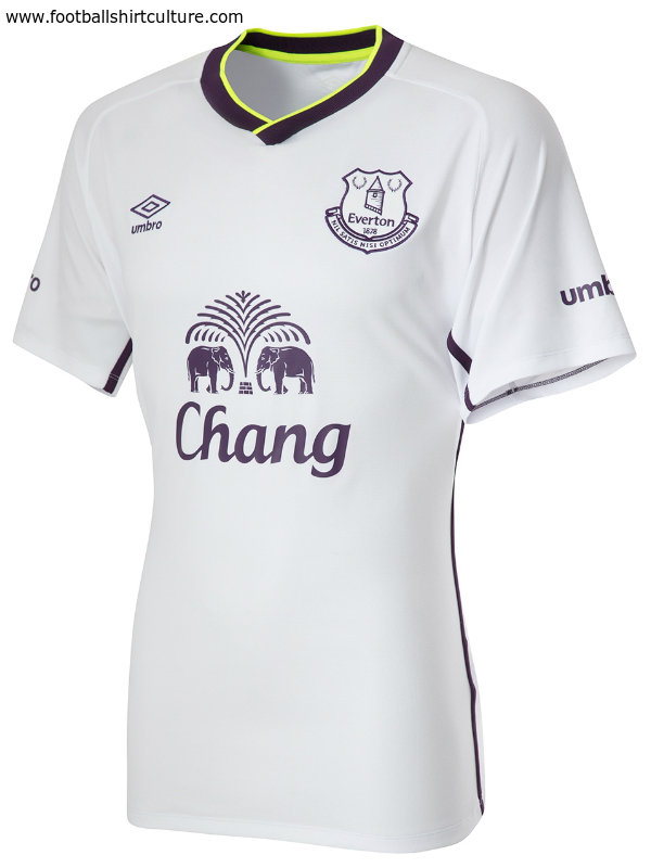 everton white kit