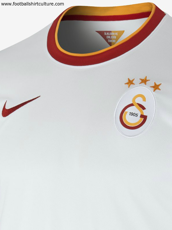 galatasaray-2014-2015-nike-away-football-shirt-kit-e