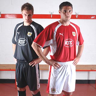 Bristol City new Puma home & away kits 07/08