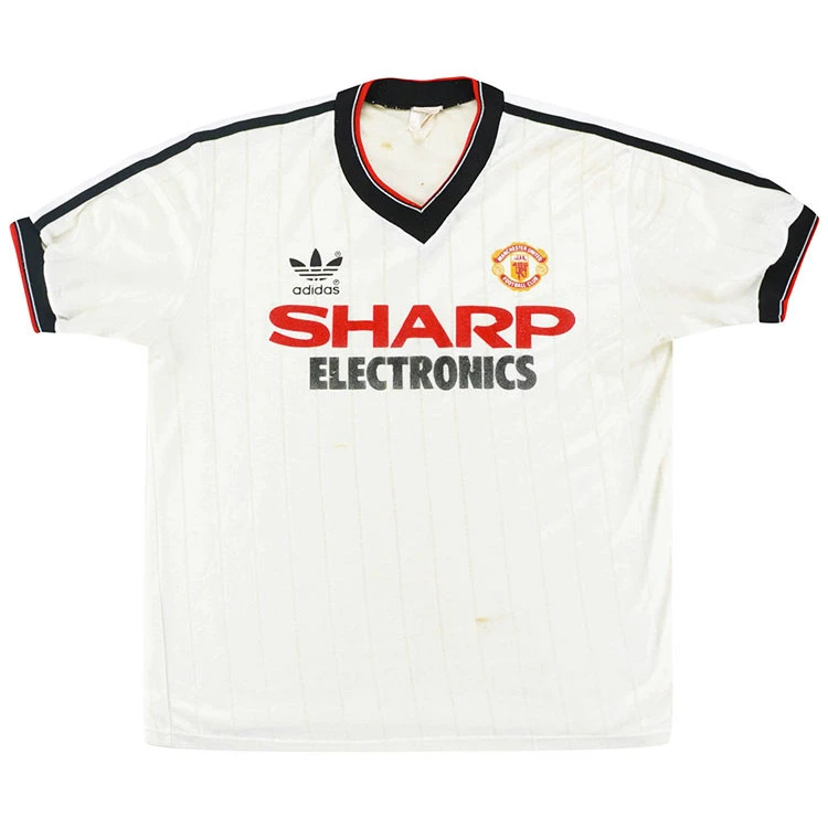 Manchester United 1982-83 Away Shirt