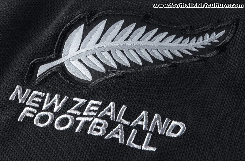 New-Zealand-2014-Nike-Away-Football-Shirt-2