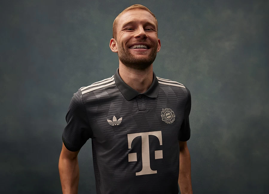 Bayern Munich 24/25 Adidas Oktoberfest Shirt