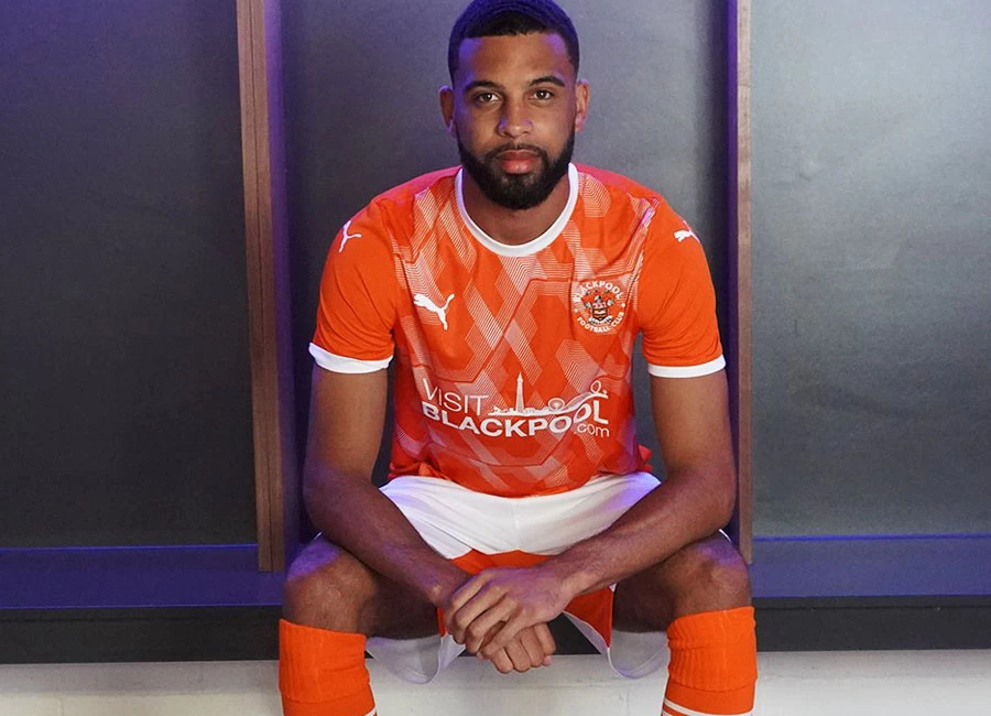 Blackpool 2021-22 Puma Home Shirt #Blackpool #Blackpoolfc #TheSeasiders