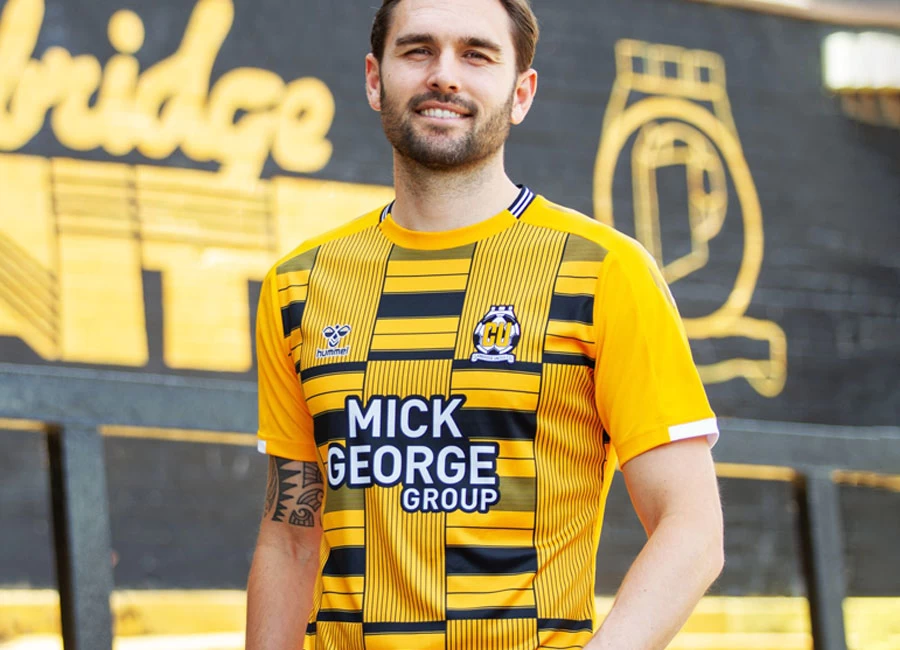 Cambridge United 2021-22 Hummel Home Kit