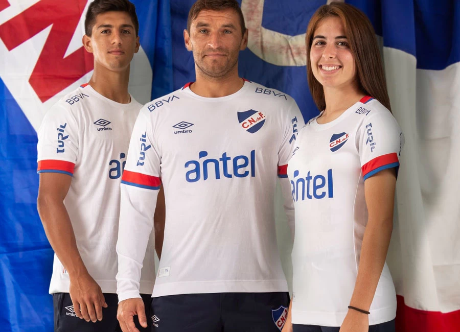 Club Nacional 2020 Umbro Home Kit #ClubNacional #ComoLoLlevoYo #NacionalSiempre